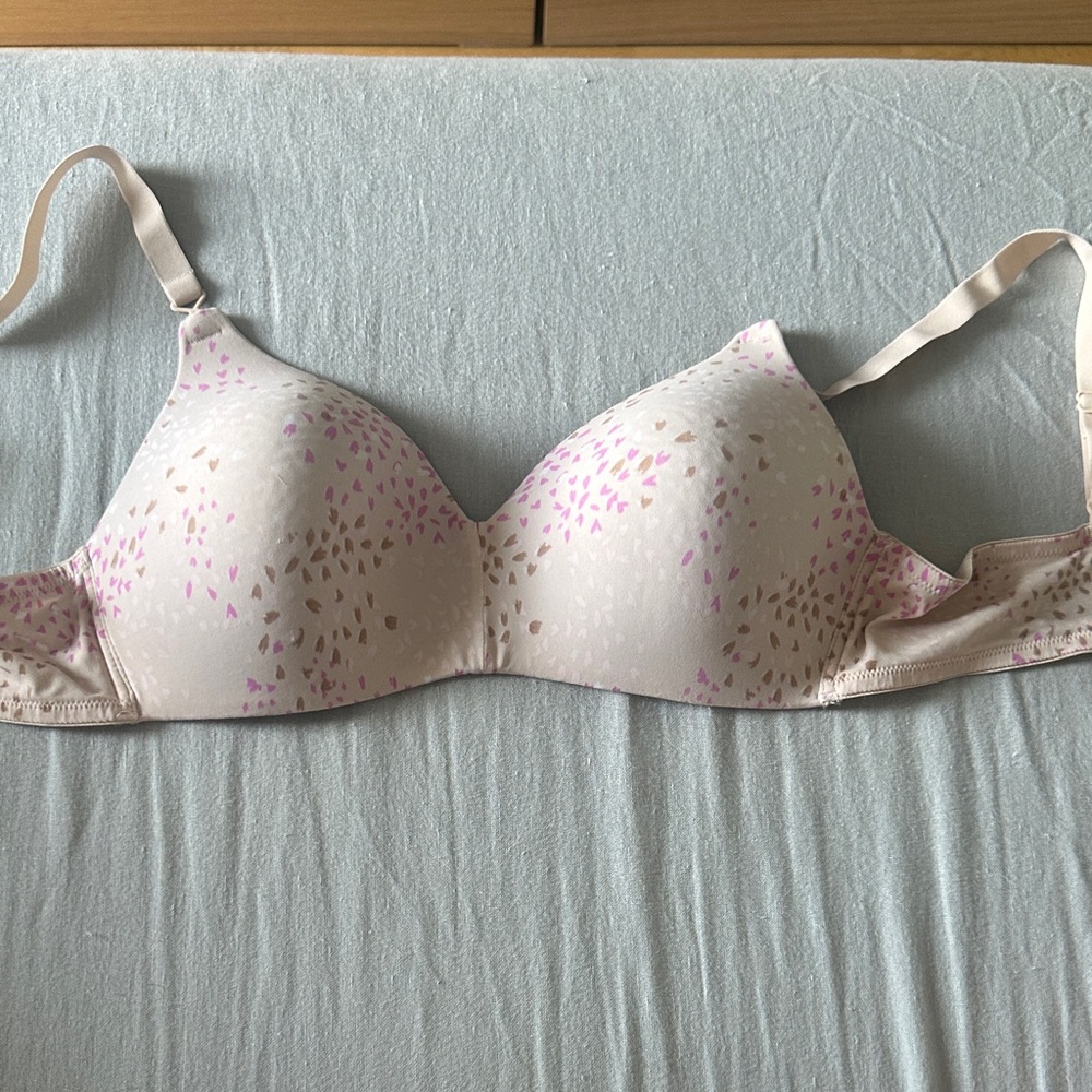 Warner's Pink and Cream Patterned Bra